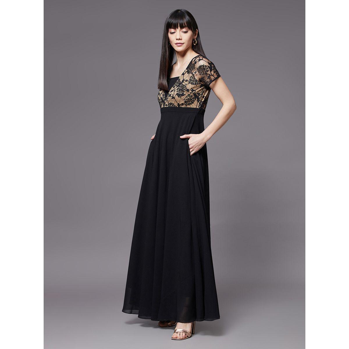 فستان طويل بتفاصيل دانتيل وحافة واسعة ميس تشيس × ستايلي-women-clothing-dresses-image-3