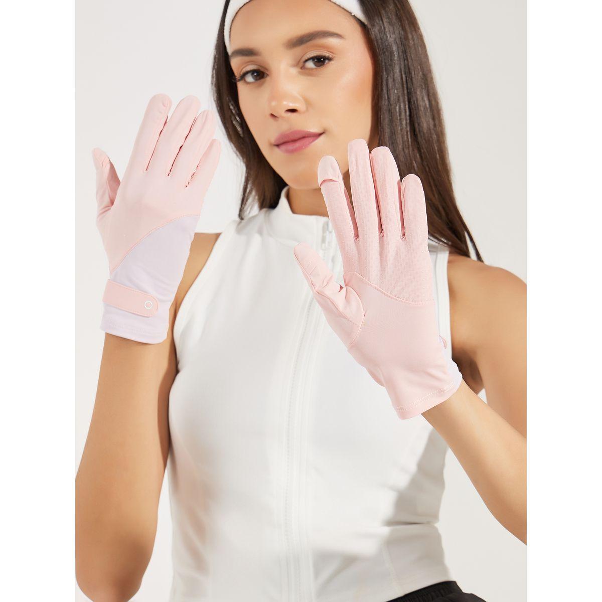 قفازات دراجة بنمط كتل الالوان-women-winterwear-gloves-image-1