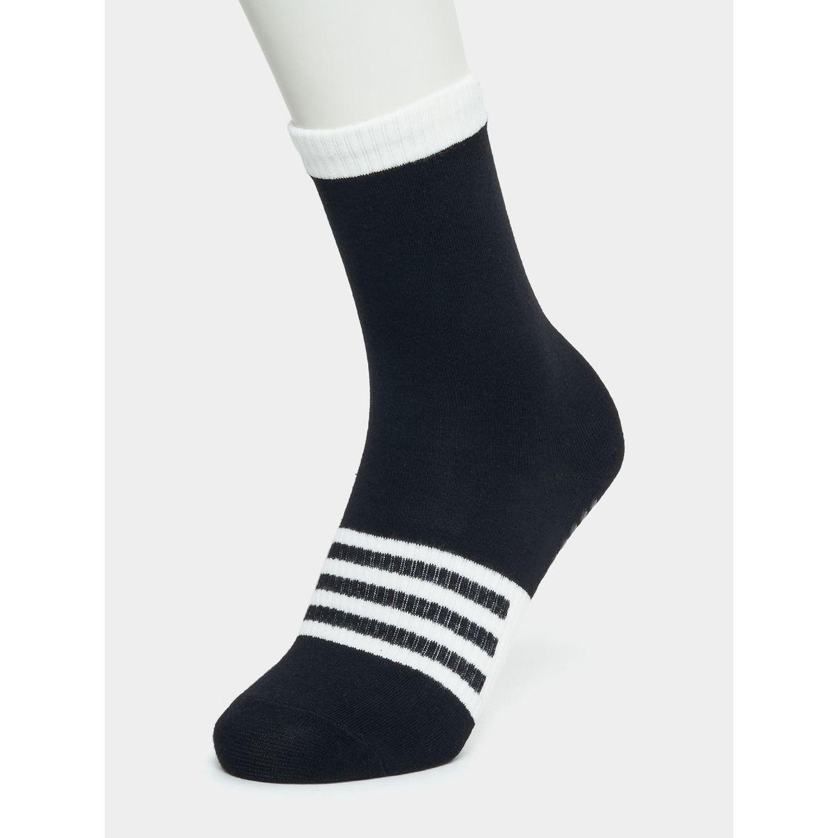 Styli Active Elastic Stripe Detail Crew Yoga Socks-women-socksandstockings-image-1