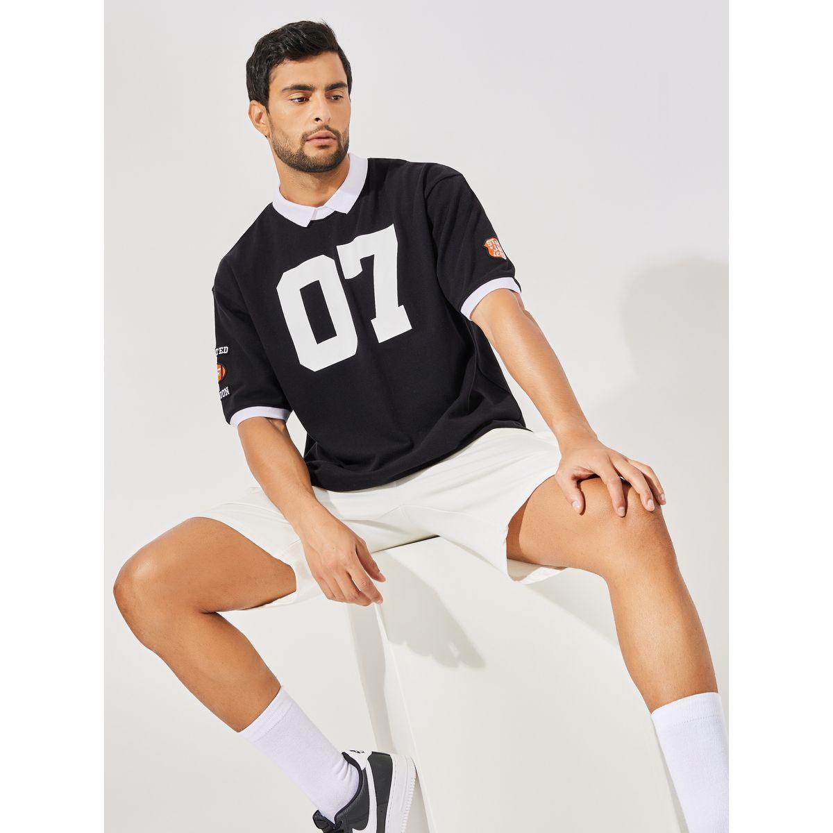 تيشيرت فضفاض بياقة بولو وتفاصيل مُطرّزة-men-clothing-tshirtsandpolos-polos-image-1