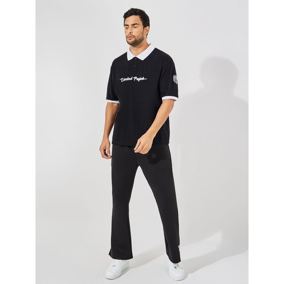 جوغر بقصة بوت كات ومزين بشارة-men-clothing-bottoms-joggers-image-2