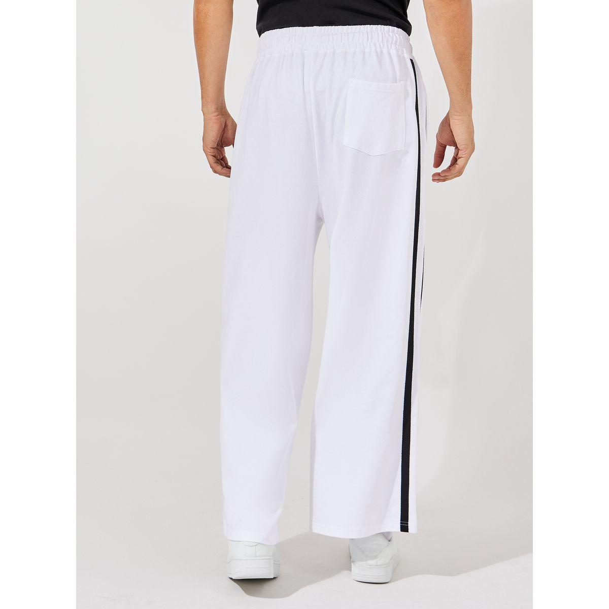 جوغر بارجل واسعة واشرطة جانبية وحرف مُطرّز-men-clothing-bottoms-joggers-image-4