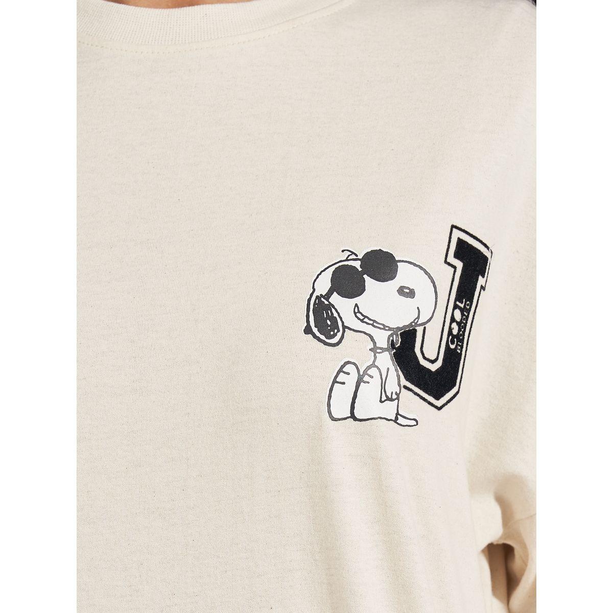 Styli Oversized Peanuts Cool Blooded Graphic T-Shirt-women-clothing-tshirts-image-5