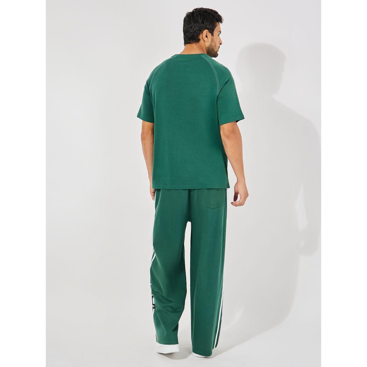جوغر بارجل واسعة مع تيشيرت فضفاض بطبعة فارسيتي-men-clothing-coordsets-image-5