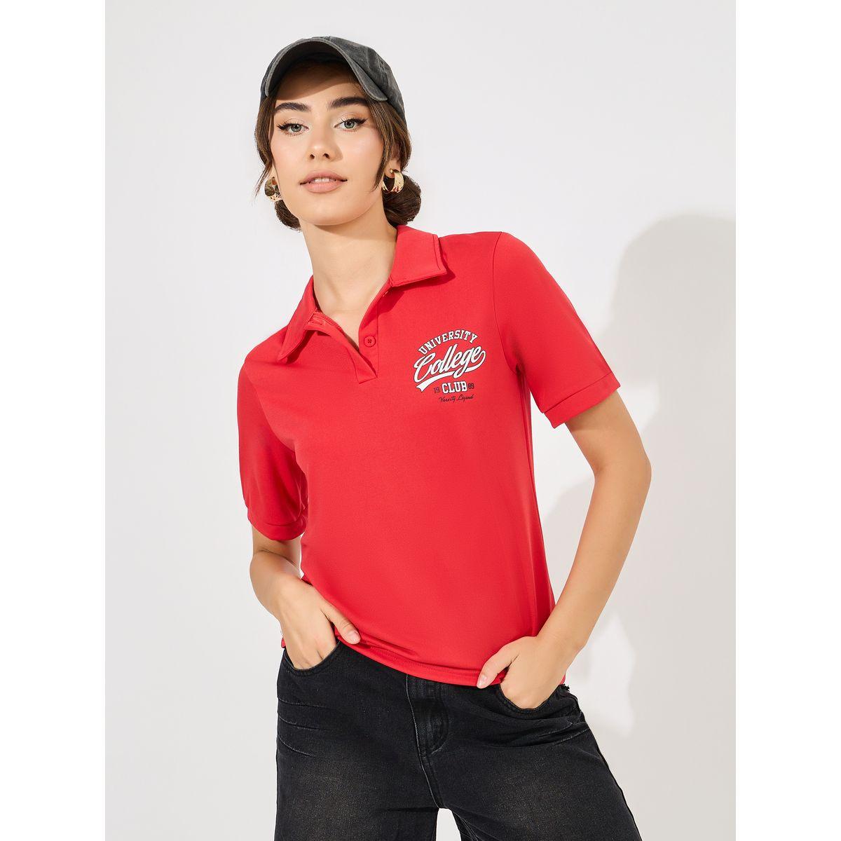 تيشيرت بياقة بولو وطبعة فارسيتي مع قصة عادية-women-clothing-tshirts-image-2