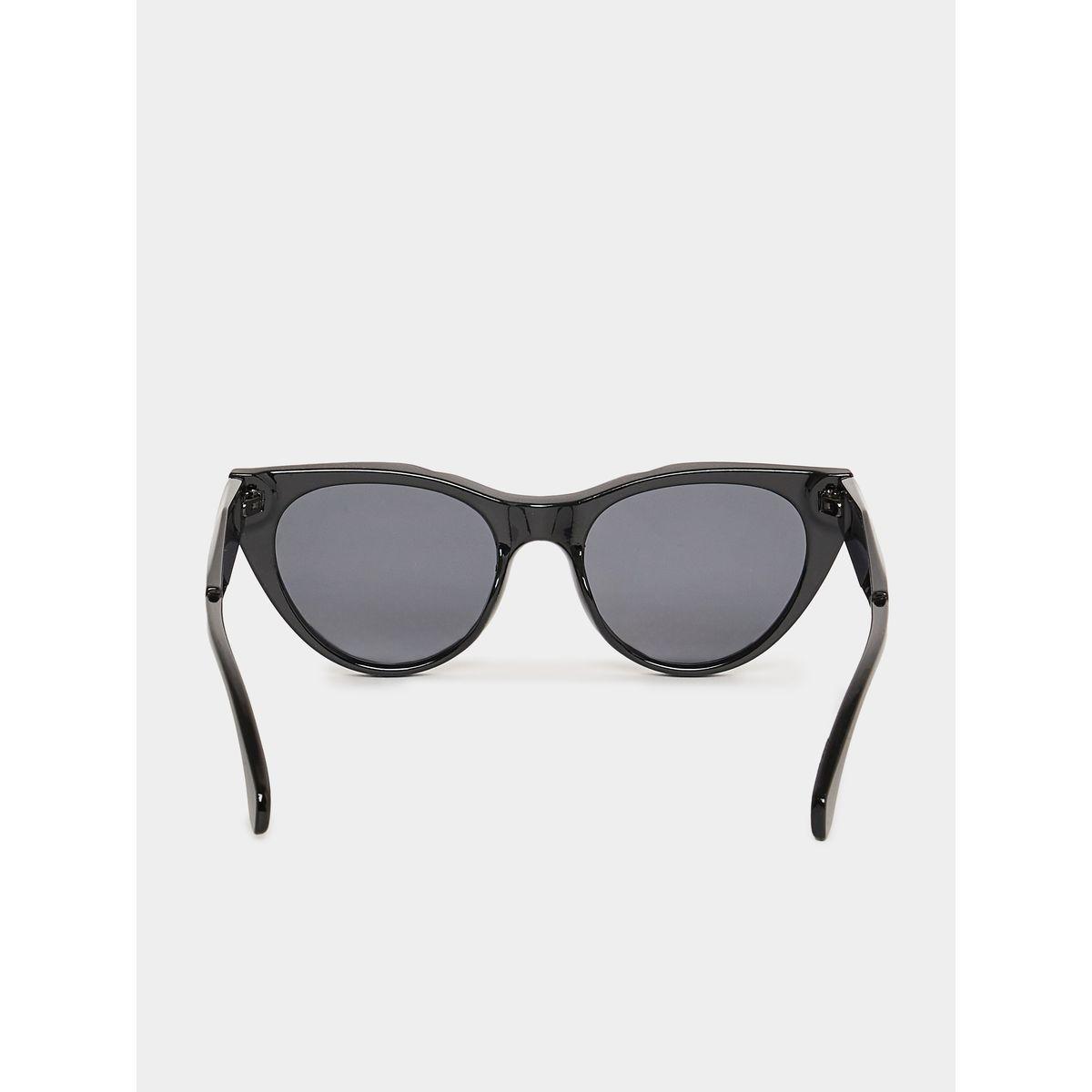 Styli Solid Cat Eye Sunglasses-men-sunglasses-image-4