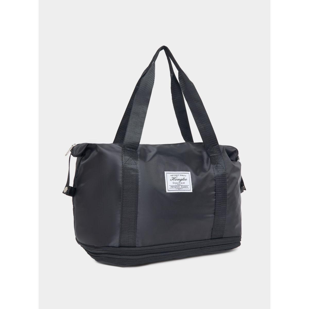شنطة رياضية مزينة بشارة-travel-luggagesandbags-dufflebags-image-1