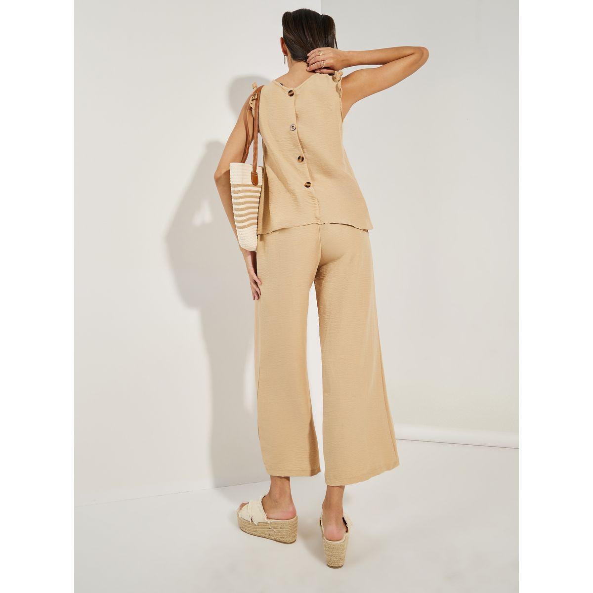 طقم منسق من بنطال بارجل واسعة وبلوزة باكمام كشكش-women-clothing-coordsets-image-5