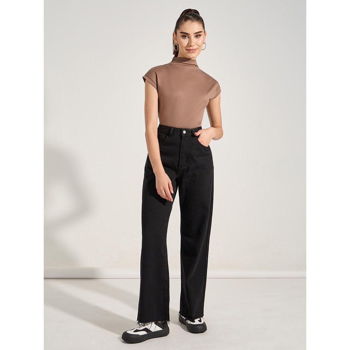 تيشيرت بقصة سليم فت مع ياقة عالية واكمام كاب-women-clothing-tshirts-image-2