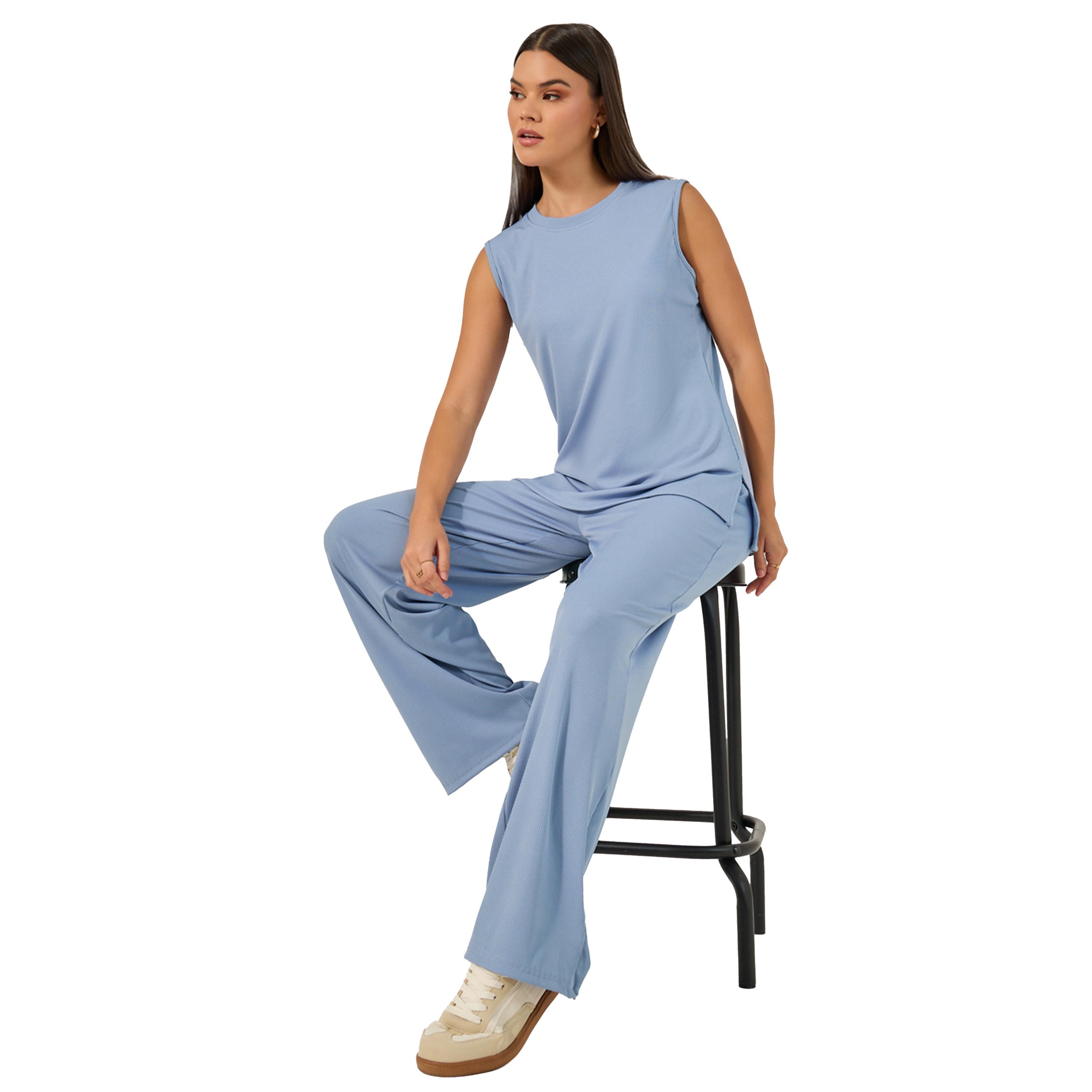 ستايلي -  طقم من بلوزة محبوكة بدون أكمام مع بنطال رياضي واسع الساق-women-clothing-coordsets-image-1