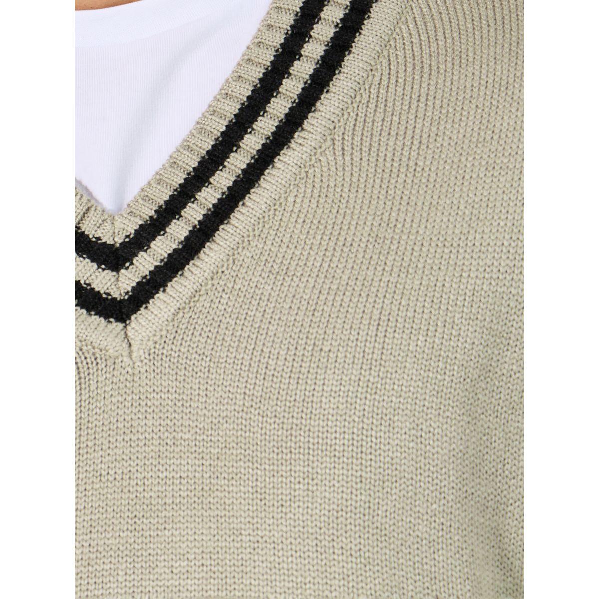 Styli V Neck Varsity Relaxed Lightweight Sweater-men-clothing-sweatersandpullovers-image-4