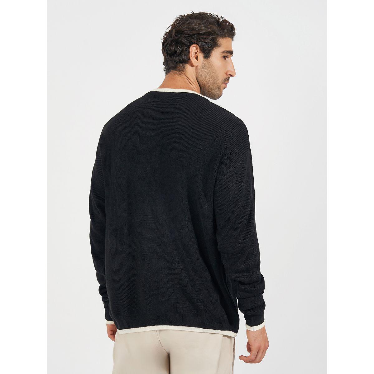 Styli Relaxed Tuck Knit Lightweight Sweater with Contrast Detail-men-clothing-sweatersandpullovers-image-4