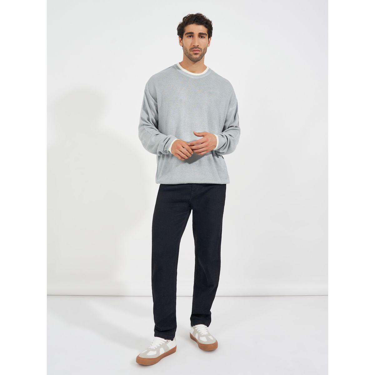 Styli Relaxed Tuck Knit Lightweight Sweater with Contrast Detail-men-clothing-sweatersandpullovers-image-2