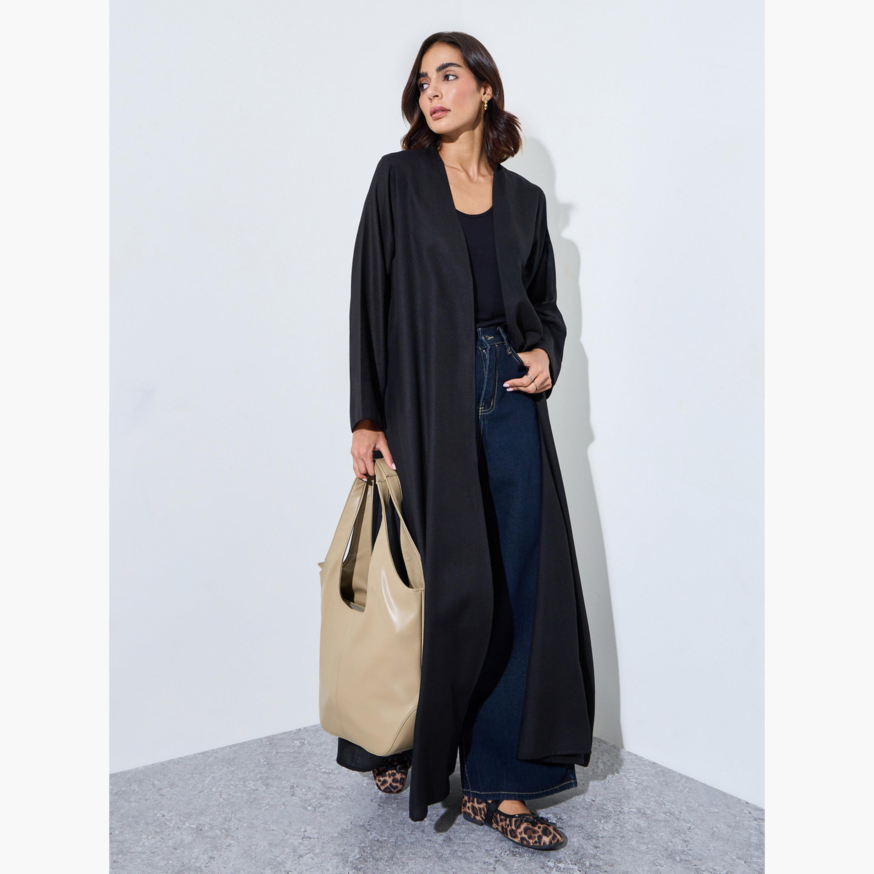 Amirah X Styli Black Linen Look Abaya with Wide Sleeves-women-arabicclothing-abayas-image-3
