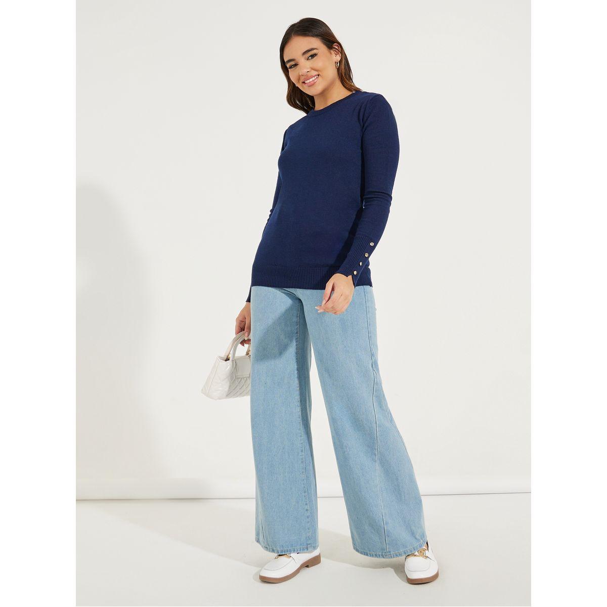 سويتر بقصة سليم فت مع ياقة دائرية وازرار-women-clothing-cardigansandjumpers-jumpers-image-2