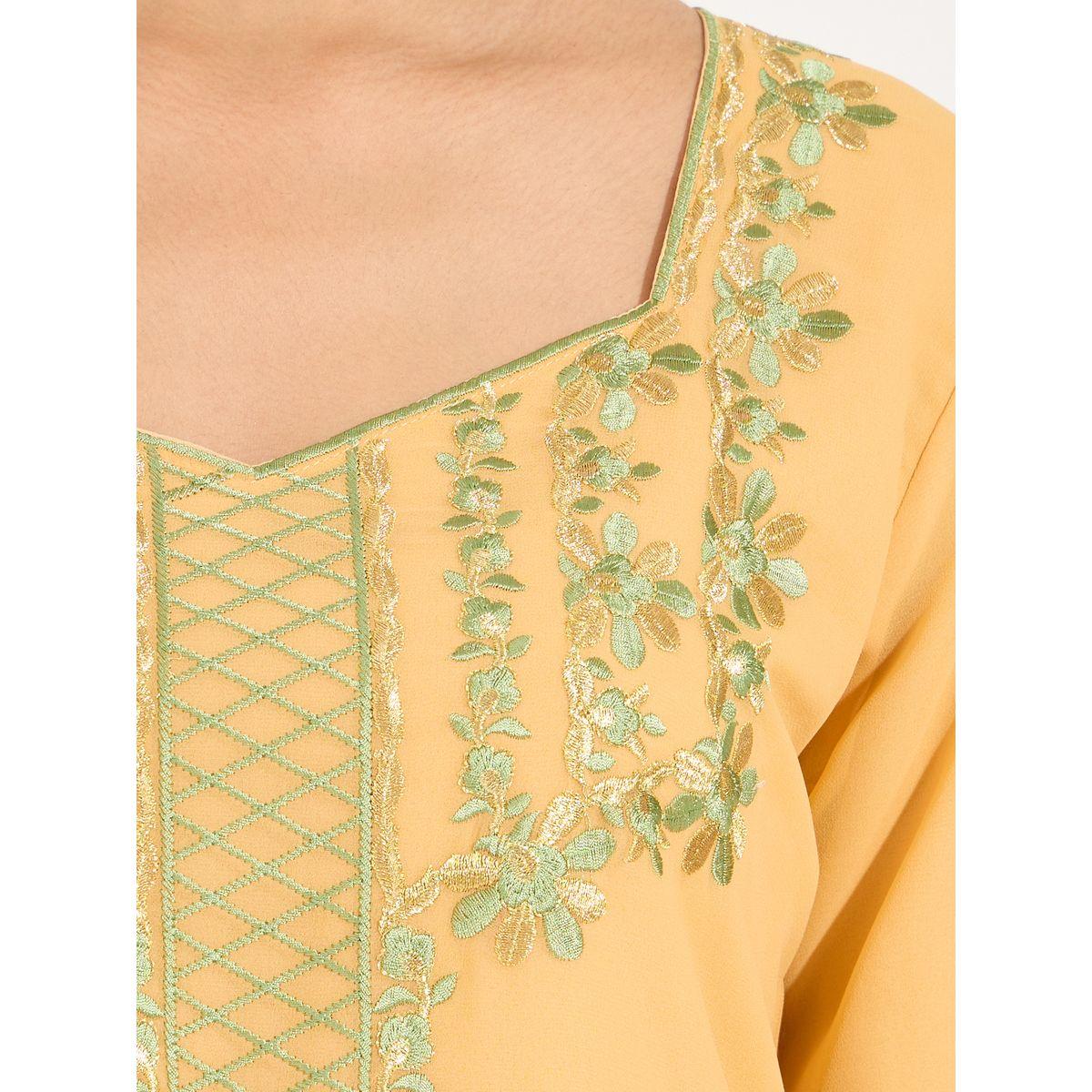 جلابية بتفاصيل مُطرّزة وياقة قلب-women-arabicclothing-jalabiyas-image-3