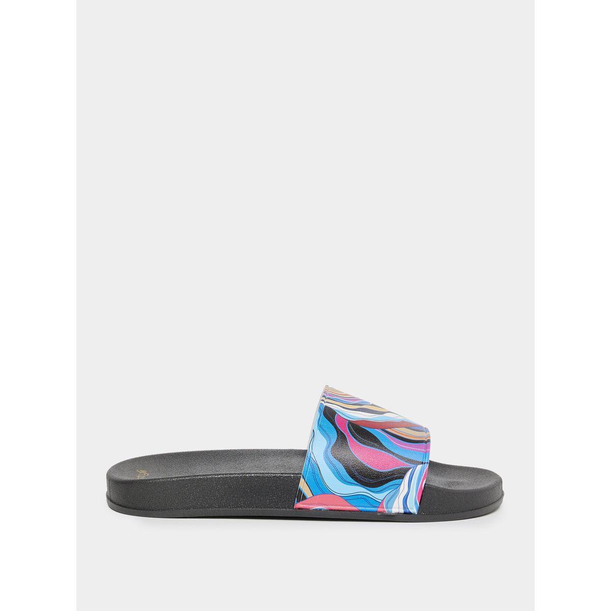 شبشب مطبع بطبعة مجردة-women-shoes-flipflopsandslides-image-2