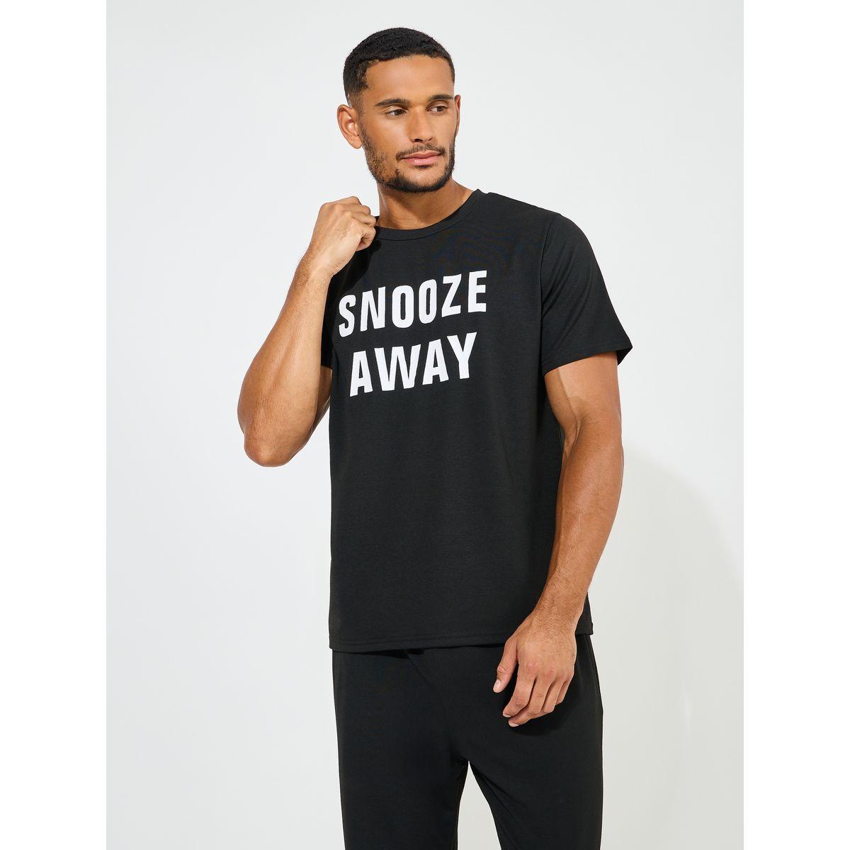 Styli Unwind Slogan Print T-Shirt & Straight Pyjama Set-men-clothing-nightwear-sets-image-2