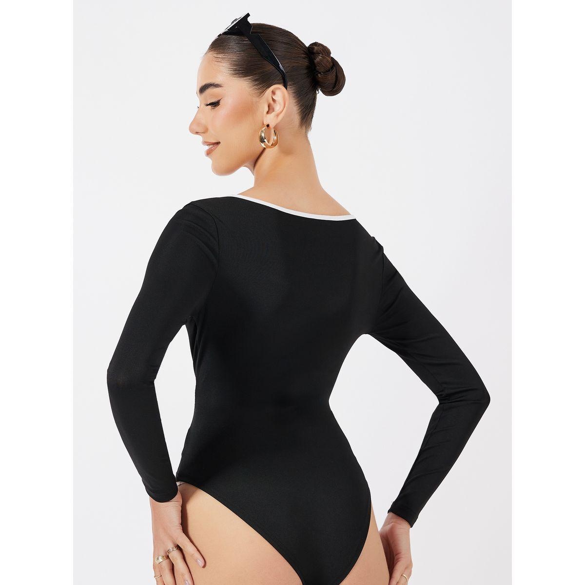 Styli Sweetheart Neck Rib Knit Contrast Piping Bodysuit-women-clothing-tshirts-image-5