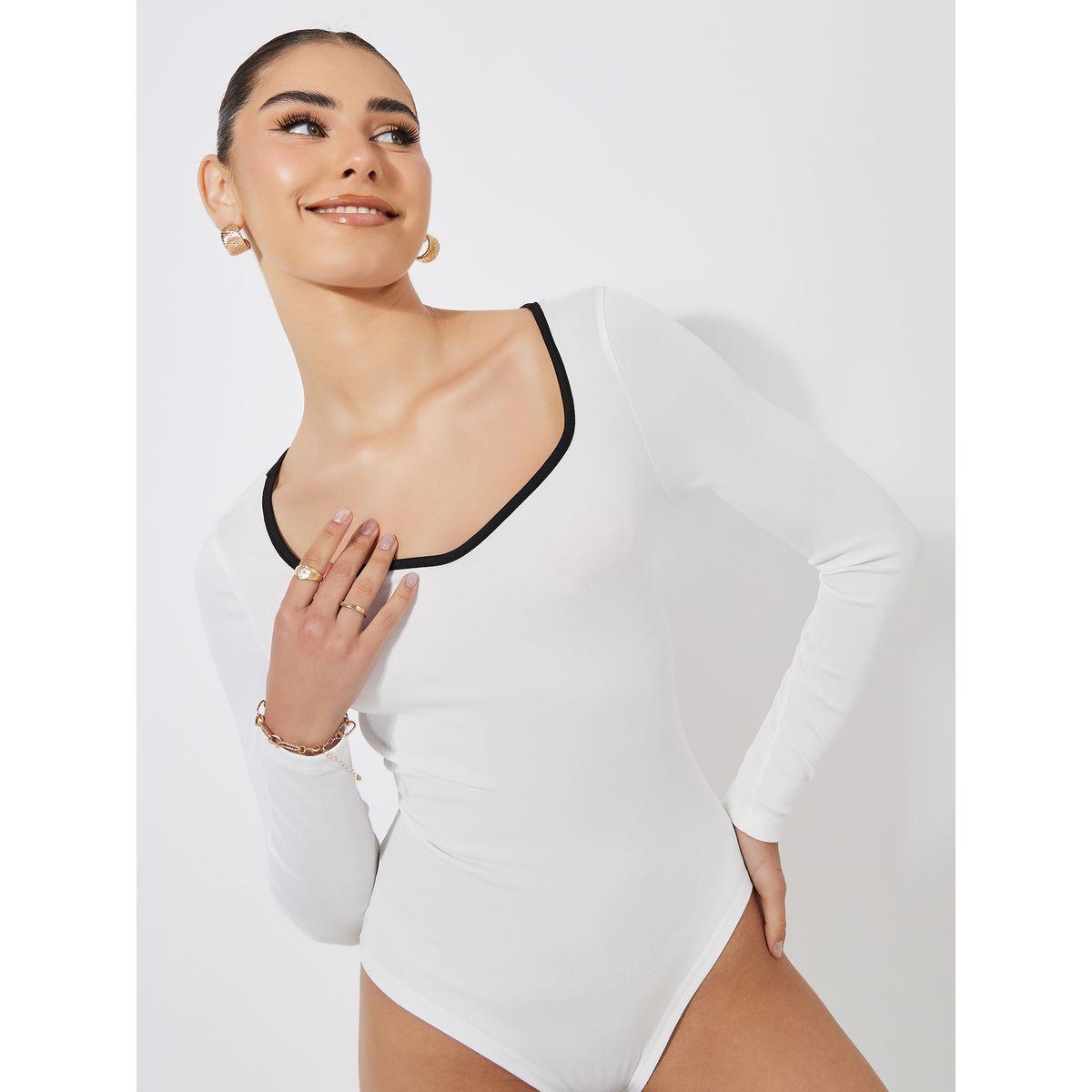 بودي سوت محبوك بياقة على شكل قلب-women-clothing-tshirts-image-1