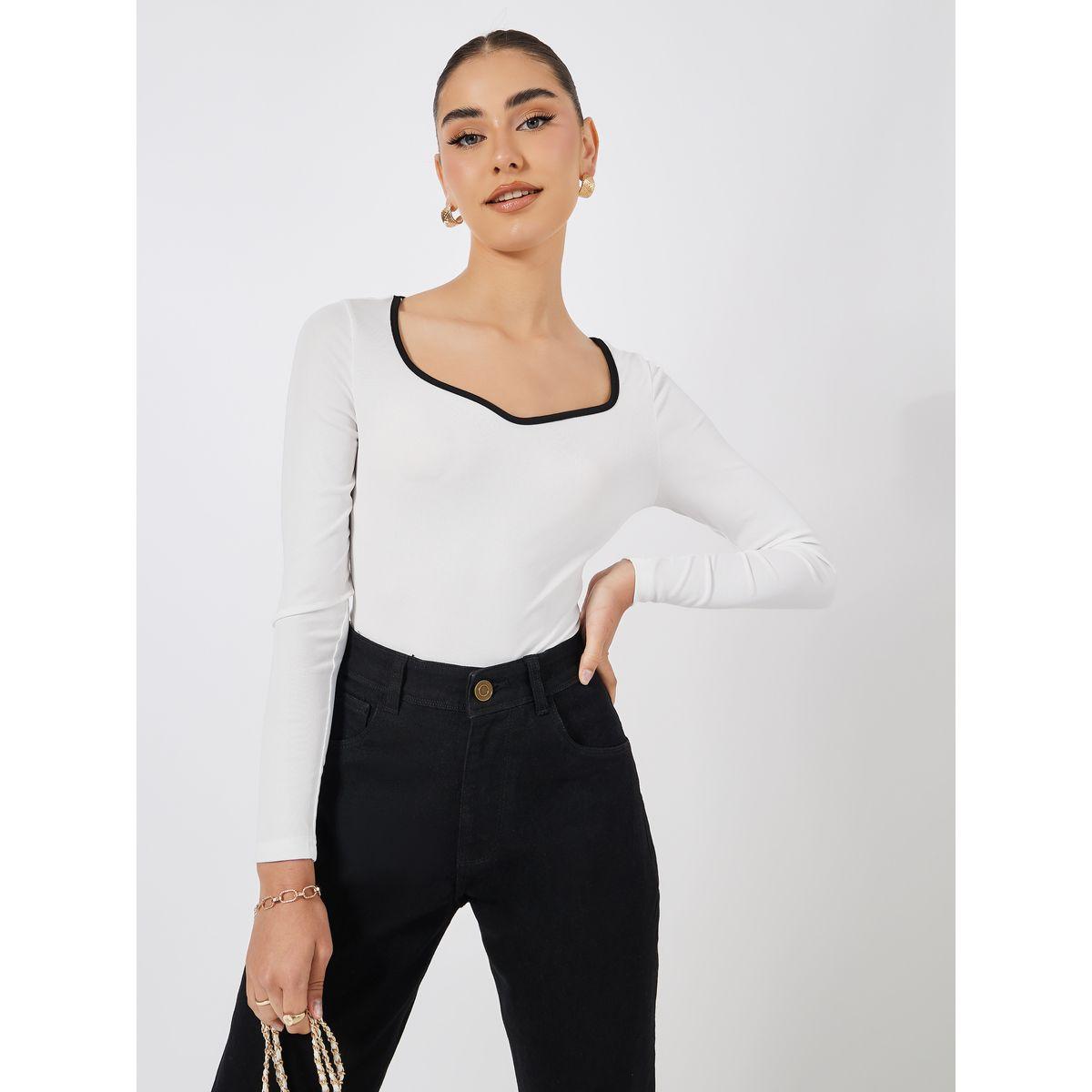 بودي سوت محبوك بياقة على شكل قلب-women-clothing-tshirts-image-3