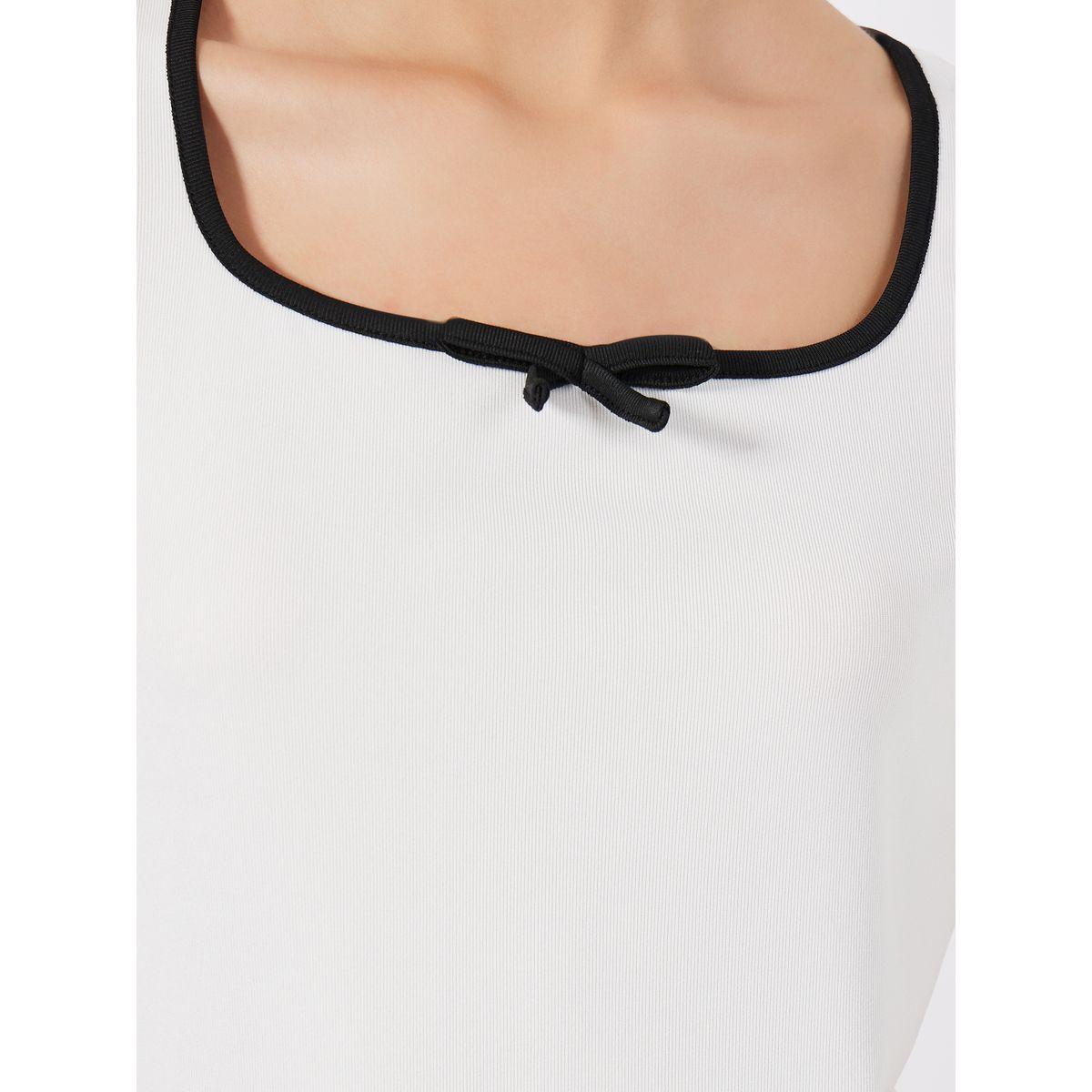 بلوزة مضلعة سادة بياقة واسعة-women-clothing-shirtsandblouses-blouses-image-4