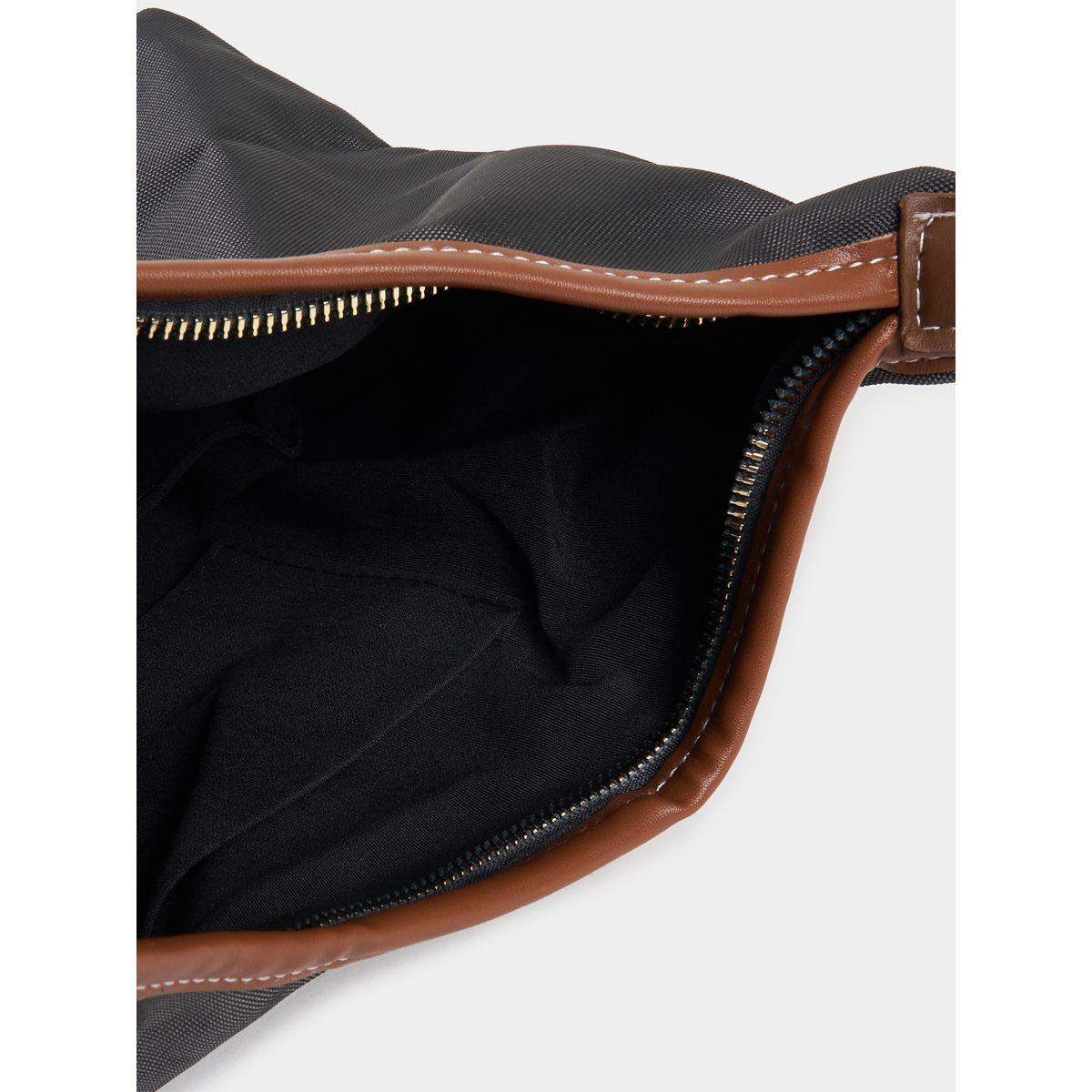 شنطة كروس بتفاصيل مُتباينة مع حزام قابل للتعديل-women-bagsandwallets-handbags-image-4