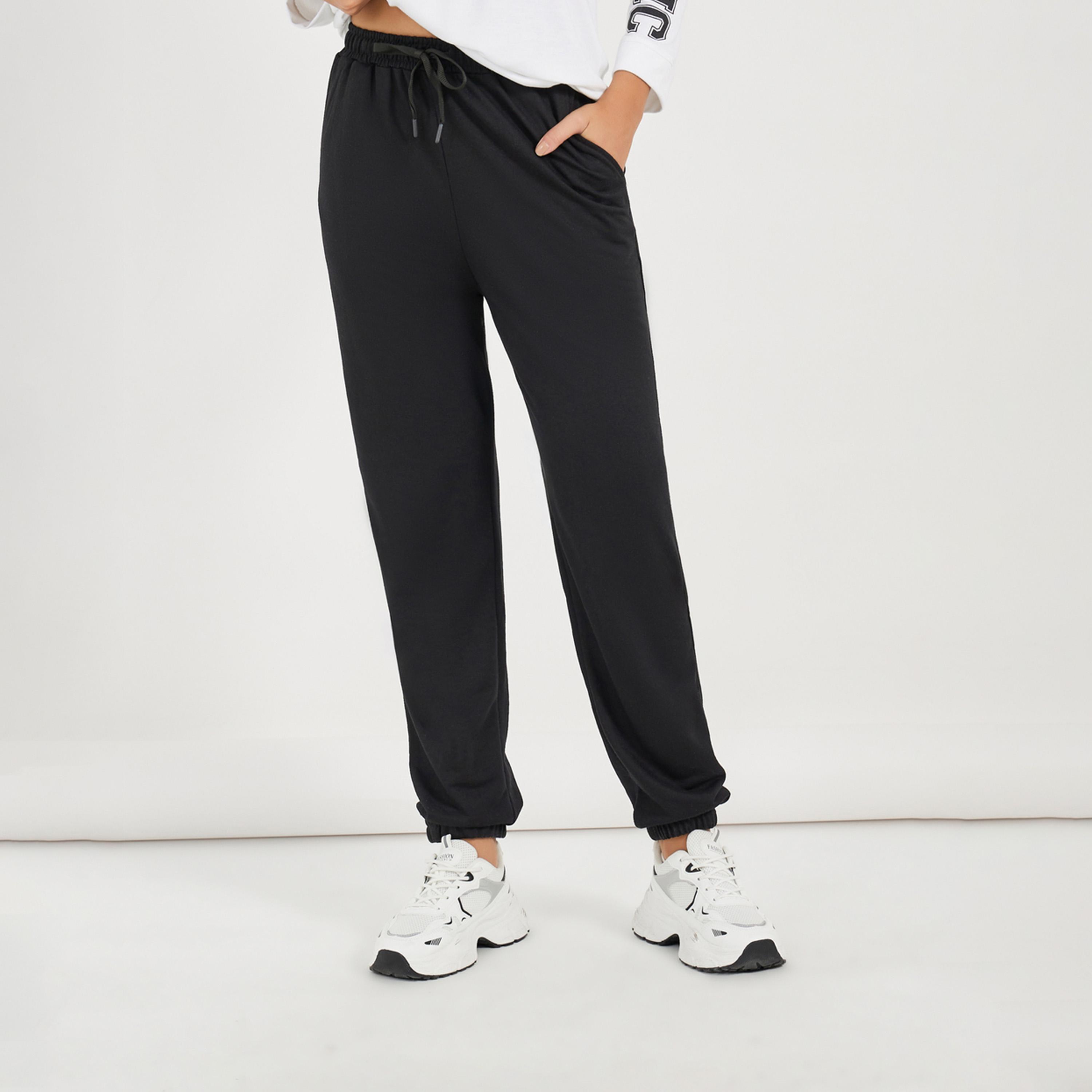Styli Slogan Printed Hoodie and Cuffed Jogger Co-Ords-women-clothing-coordsets-image-4