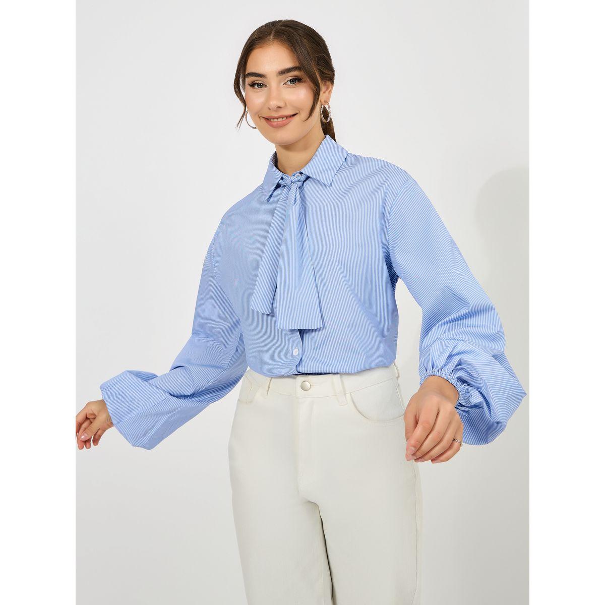 بلوزة مخططة بقصة مريحة مع ياقة بأربطة-women-clothing-shirtsandblouses-shirts-image-1