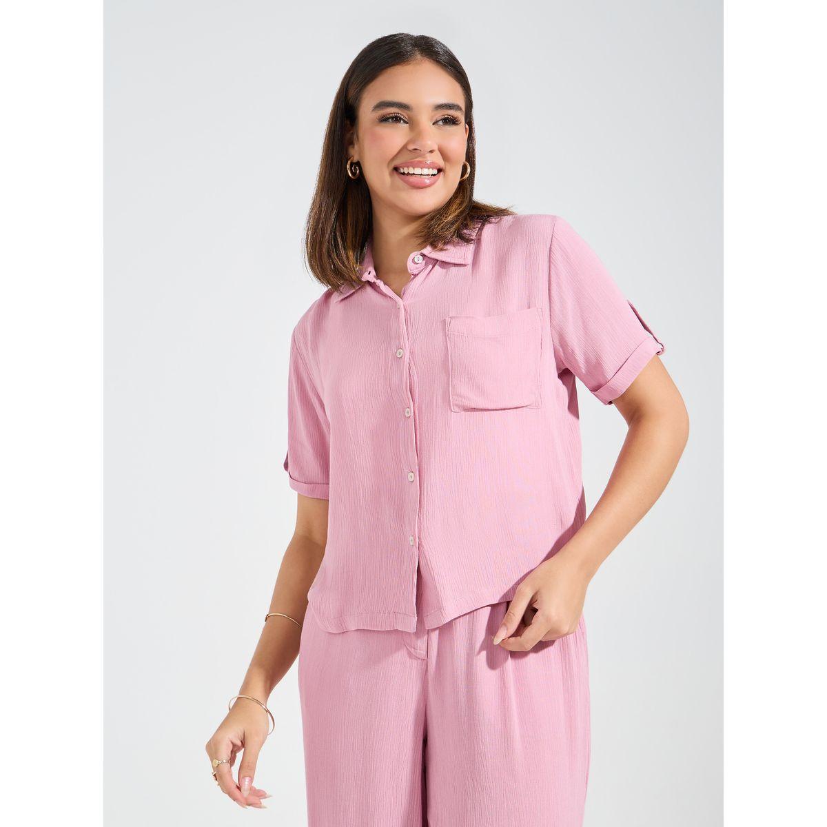 طقم منسق من بنطال بارجل واسعة مع بلوزة باكمام قصيرة-women-clothing-coordsets-image-3