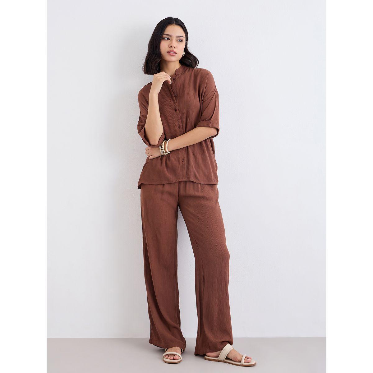 طقم منسق من بنطال بأرجل واسعة وبلوزة فضفاضة-women-clothing-coordsets-image-1