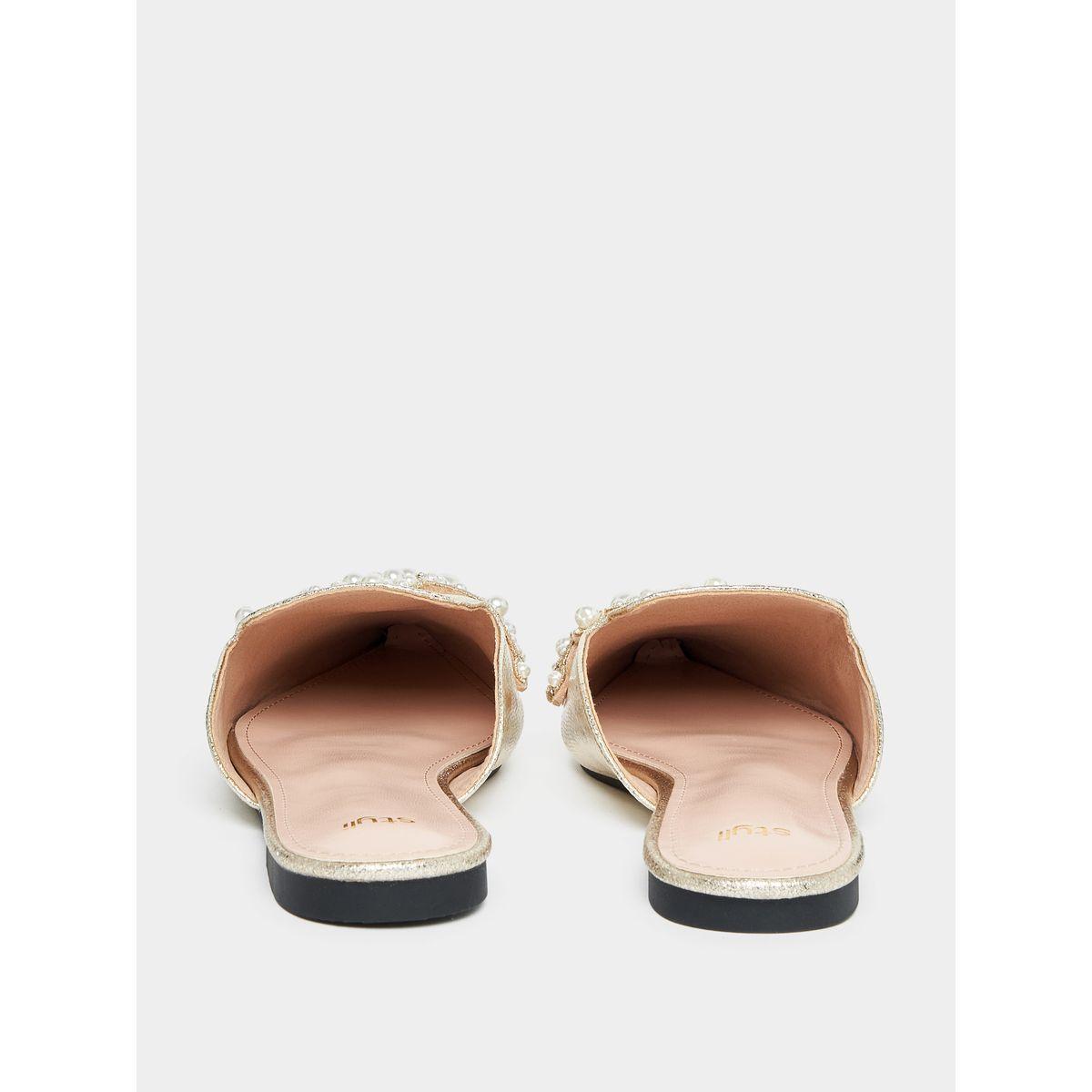 حذاء ميولز مرصع بلؤلؤ صناعي-women-shoes-loafersandmoccasins-image-4