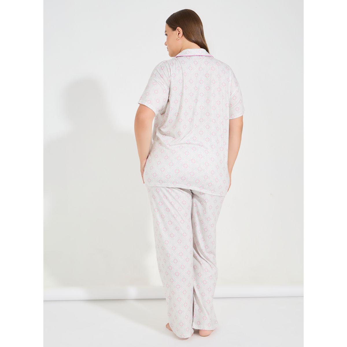 Styli Unwind Plus Size Geometric Print Drop Shoulder Shirt & Pyjama Set-women-clothing-nightwear-pyjamas-longsets-image-5