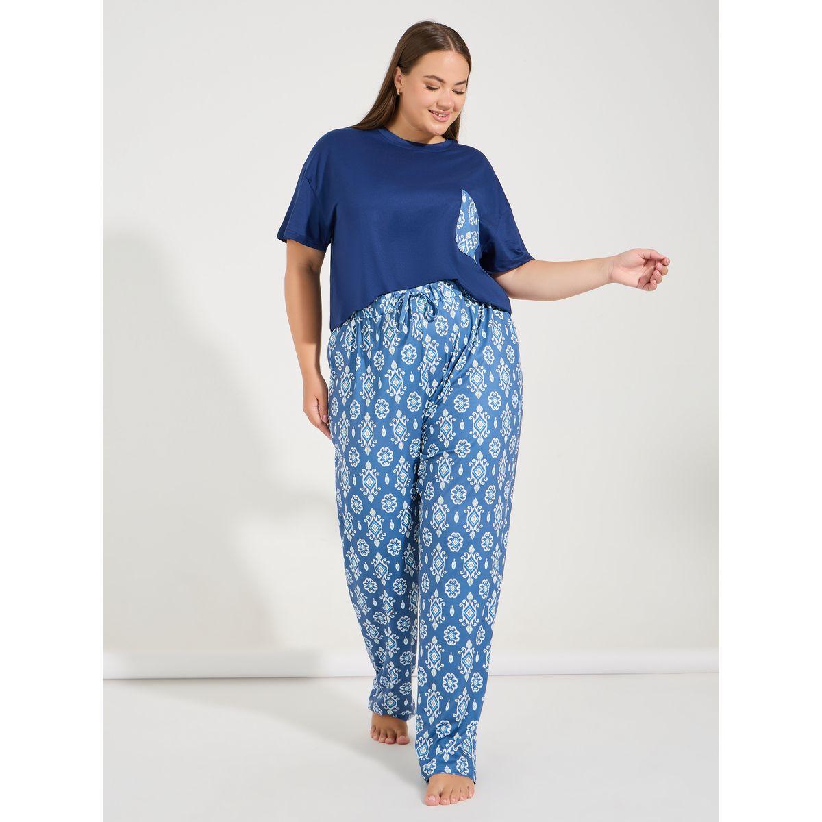 Styli Unwind Printed Pocket T-Shirt & Pyjama Set-women-clothing-nightwear-pyjamas-longsets-image-4