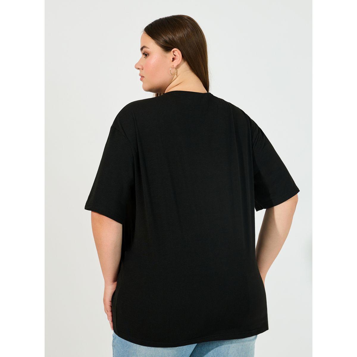Styli Plus Size Rabbit Graphic Print Oversized T-Shirt-women-clothing-tshirts-image-4
