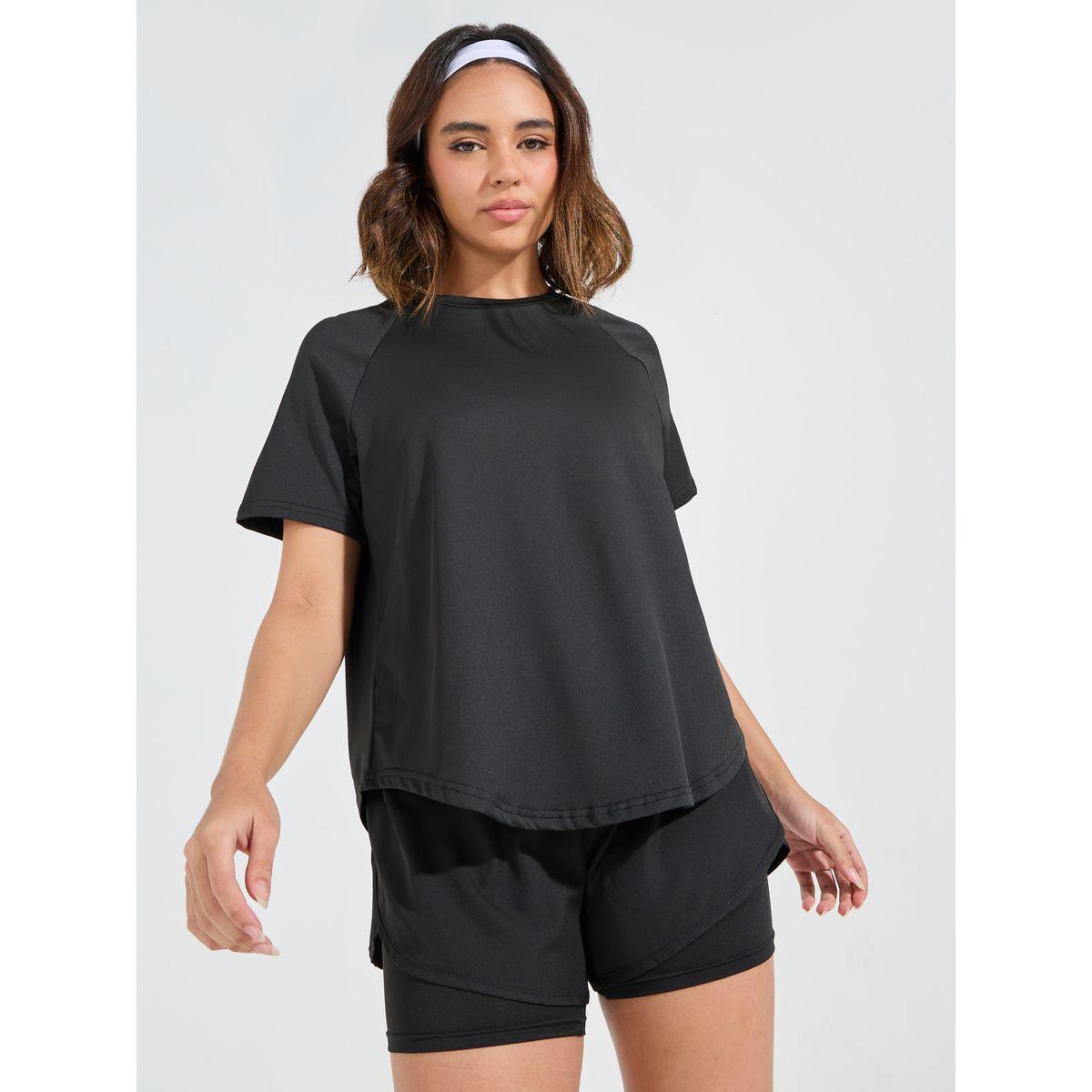 مجموعة من 3 - شورت وبلوزة مع صدرية باربطة كروس-sports-women-clothing-trackpantsandtracksuits-image-2