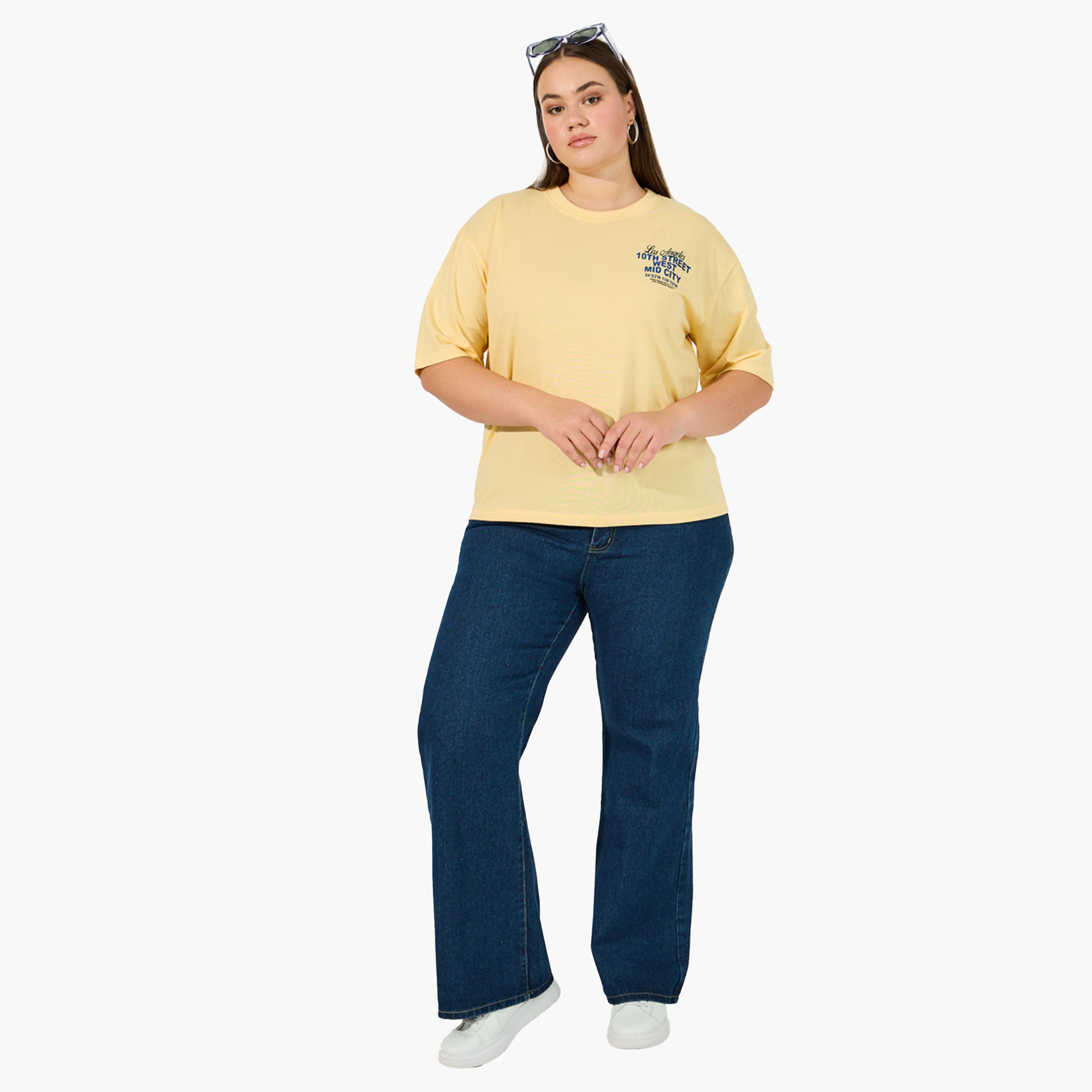 Styli Plus Size Slogan Print Oversized T-Shirt-women-clothing-tshirts-image-2