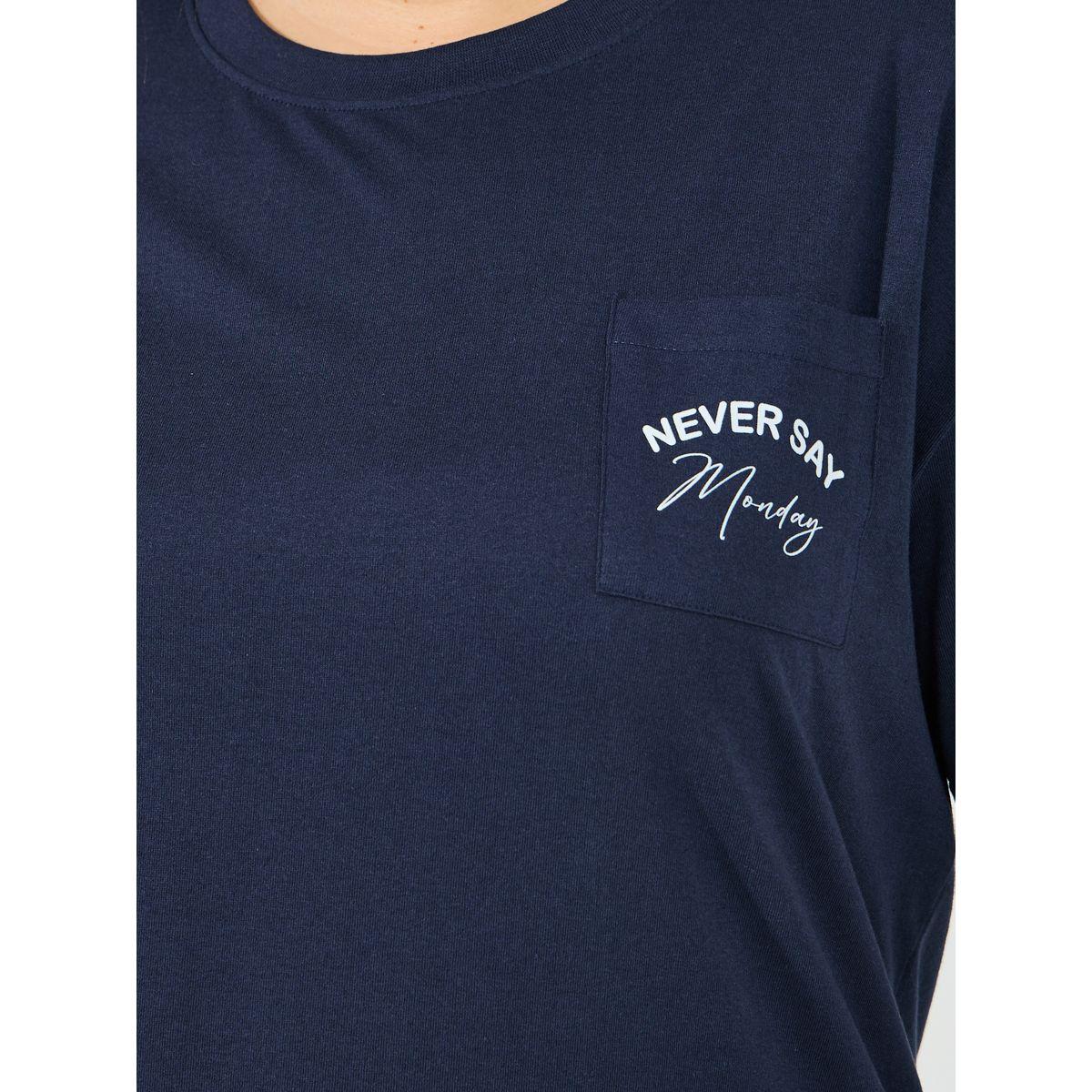 Styli Unwind Plus Size Slogan Pocket Print T-Shirt & Ruffle Waistband Pyjama Set-women-clothing-nightwear-pyjamas-longsets-image-3