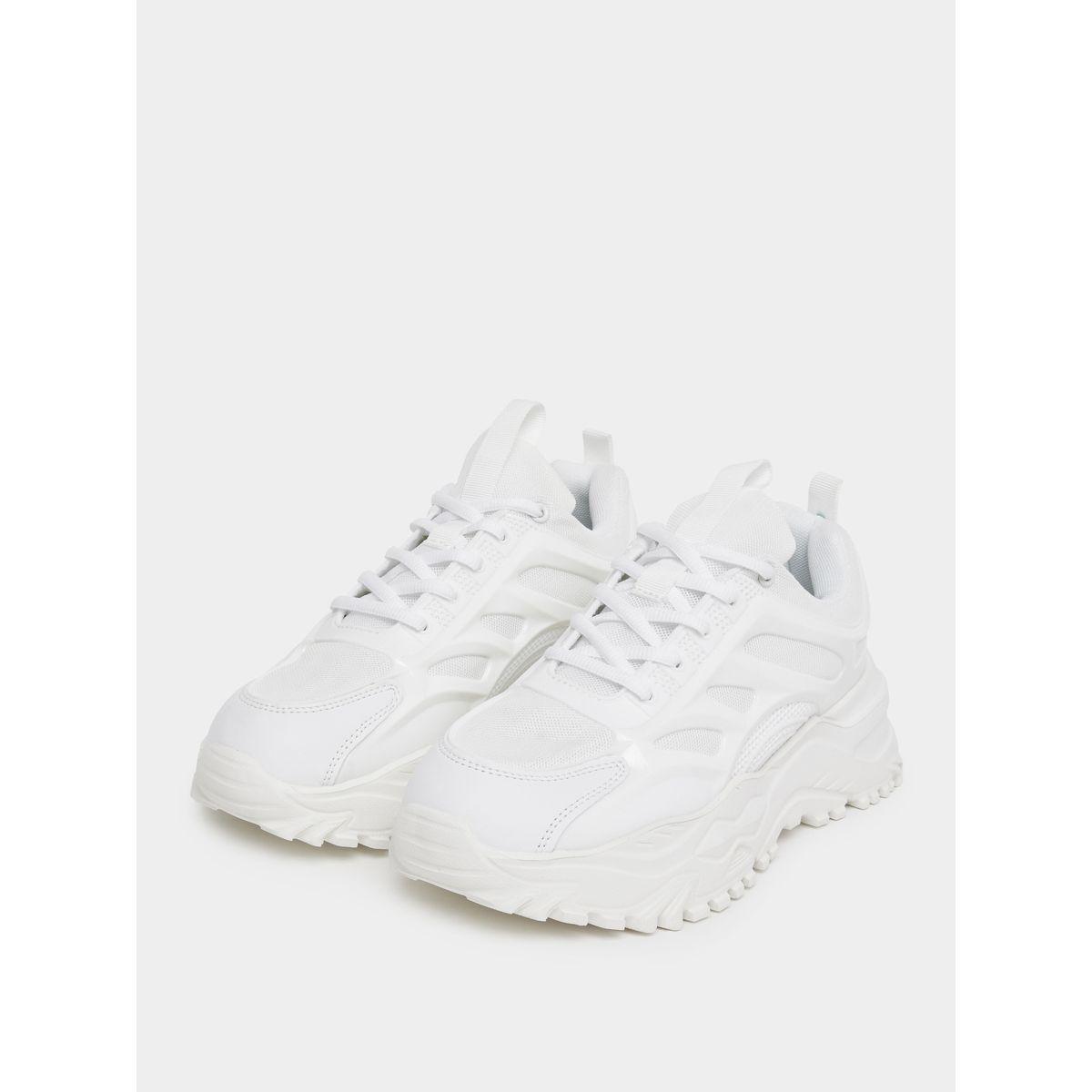 حذاء سنيكرز شانكي بتفاصيل شبكية-women-shoes-sneakers-image-3