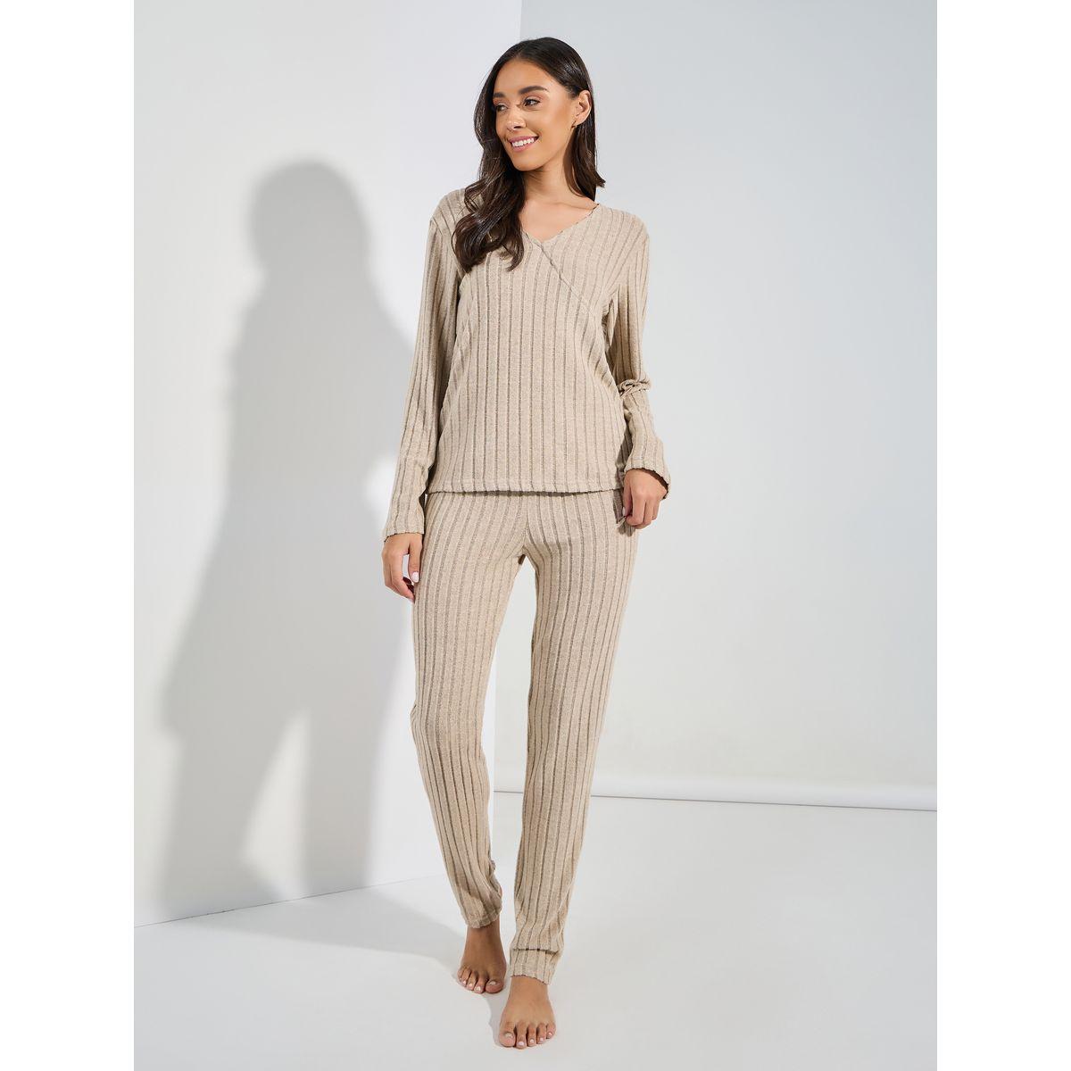 مجموعة من بنطال ليقنز مع بلوزة باكمام طويلة-women-clothing-coordsets-image-2