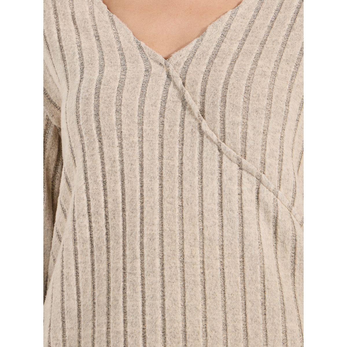 مجموعة من بنطال ليقنز مع بلوزة باكمام طويلة-women-clothing-coordsets-image-4