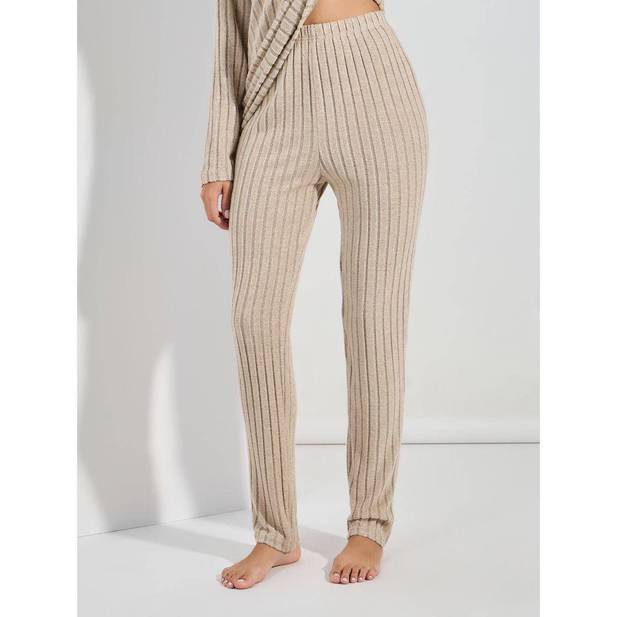 مجموعة من بنطال ليقنز مع بلوزة باكمام طويلة-women-clothing-coordsets-image-5