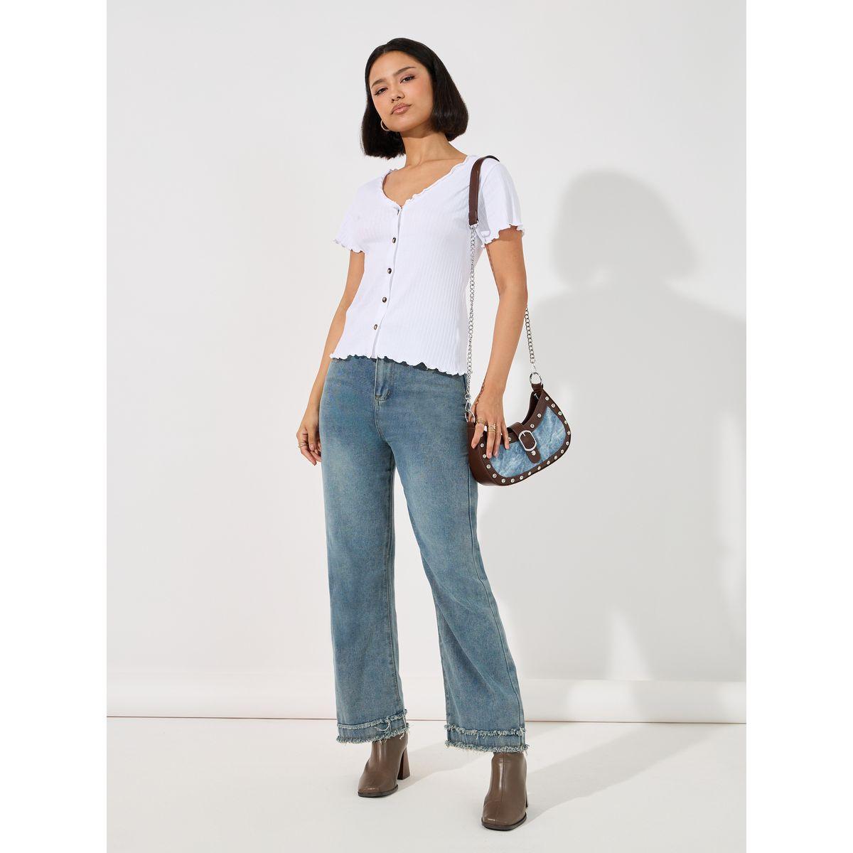 بلوزة محبوك بتفاصيل مضلعة مع أزرار-women-clothing-shirtsandblouses-blouses-image-2
