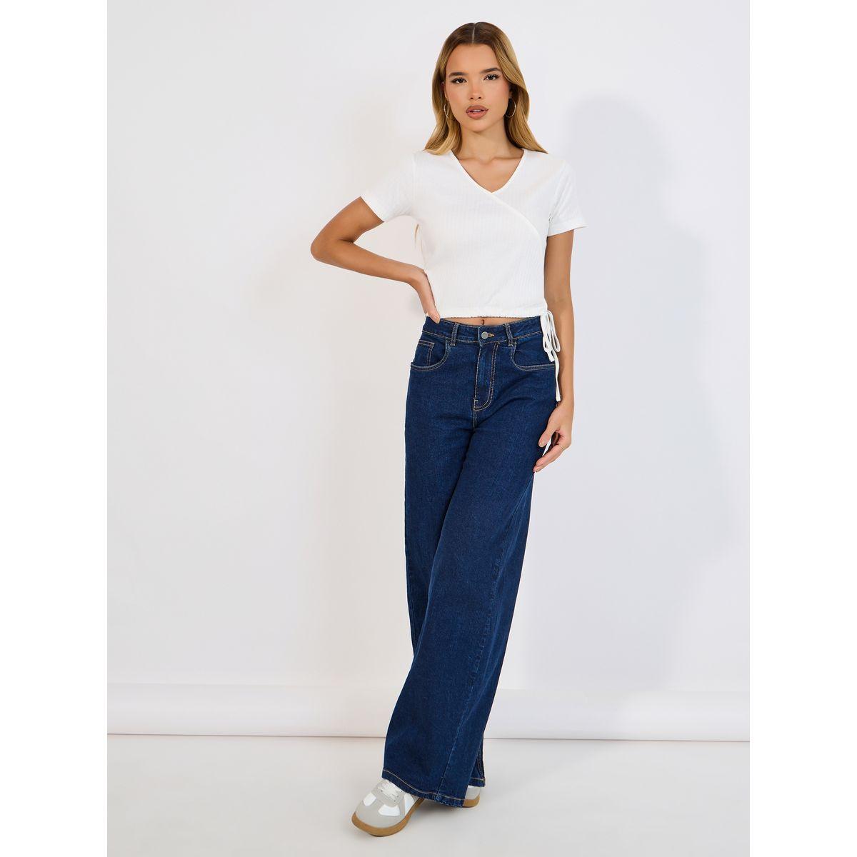 بلوزة قصيرة محبوكة بتفاصيل مزمومة-women-clothing-tshirts-image-2