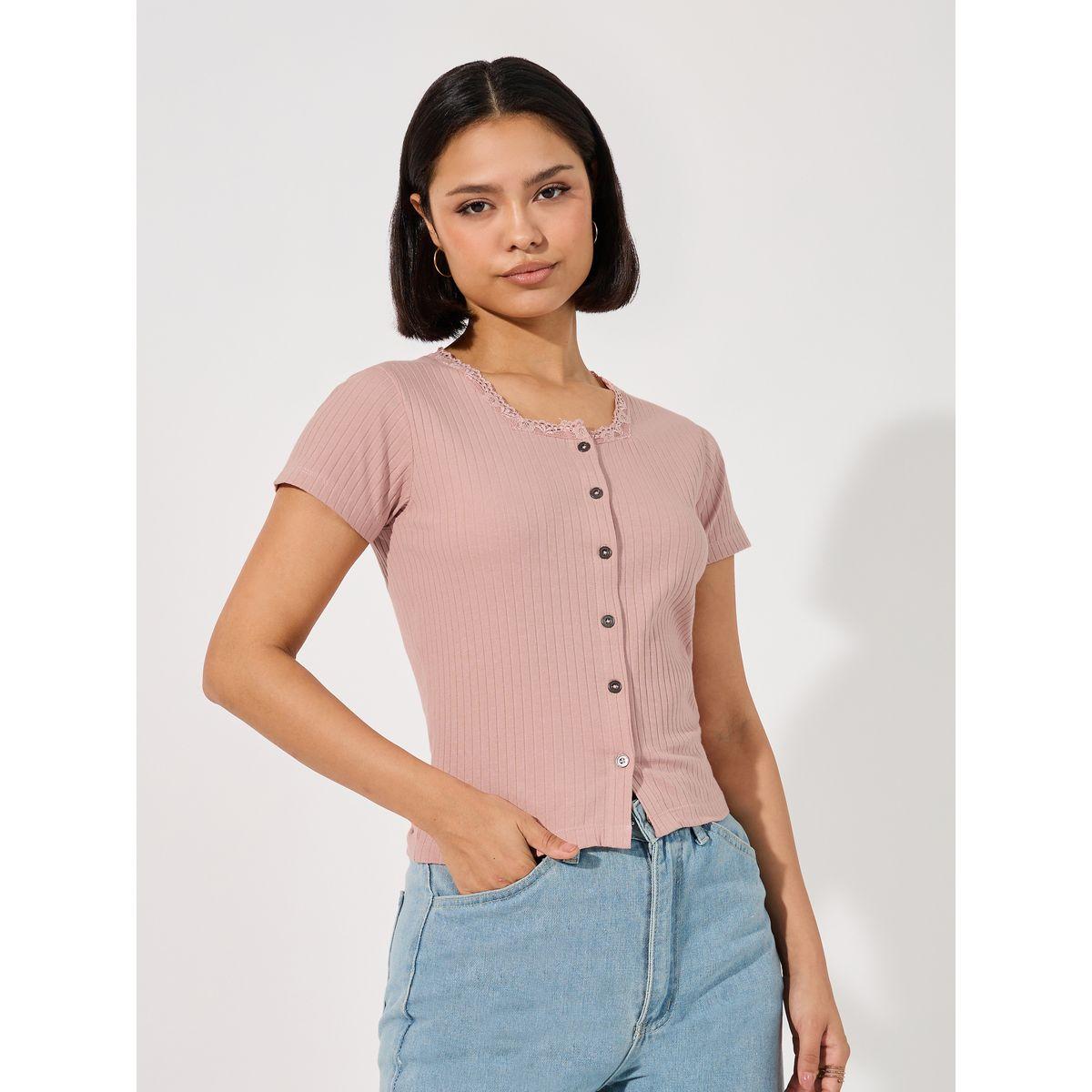 بلوزة محبوكة بتفاصيل مضلعة ودانتيل-women-clothing-shirtsandblouses-blouses-image-1