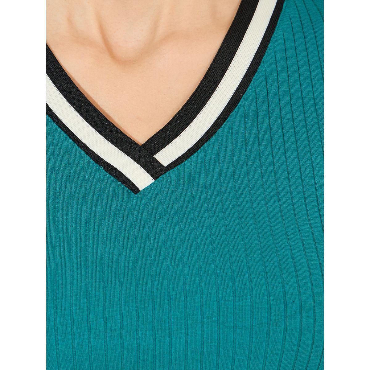 Styli Ribbed V Neck Knit Top with Striped Detail-women-clothing-shirtsandblouses-blouses-image-3