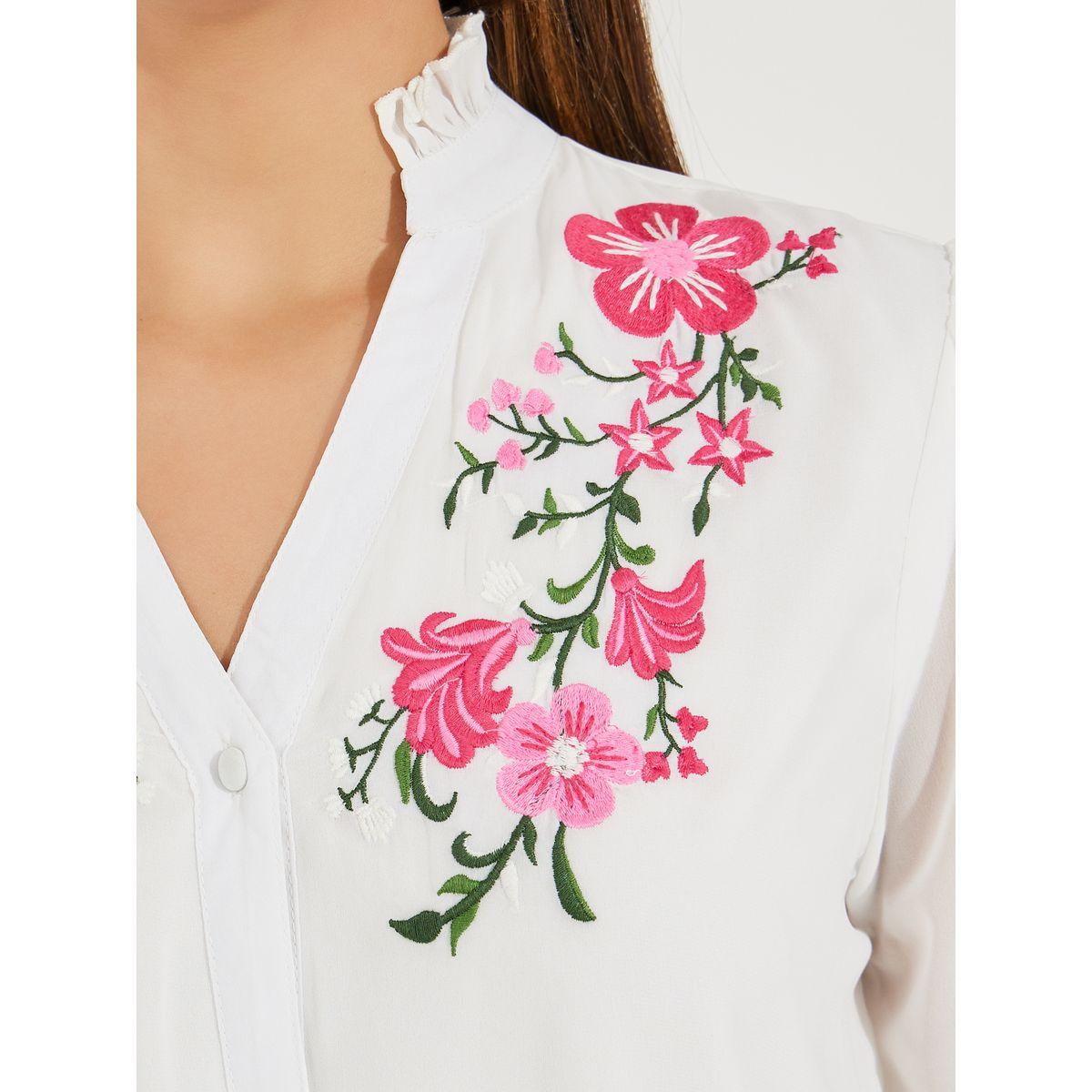 Styli Embroidery Detail Notch Neck Buttoned Blouse-women-clothing-shirtsandblouses-blouses-image-3
