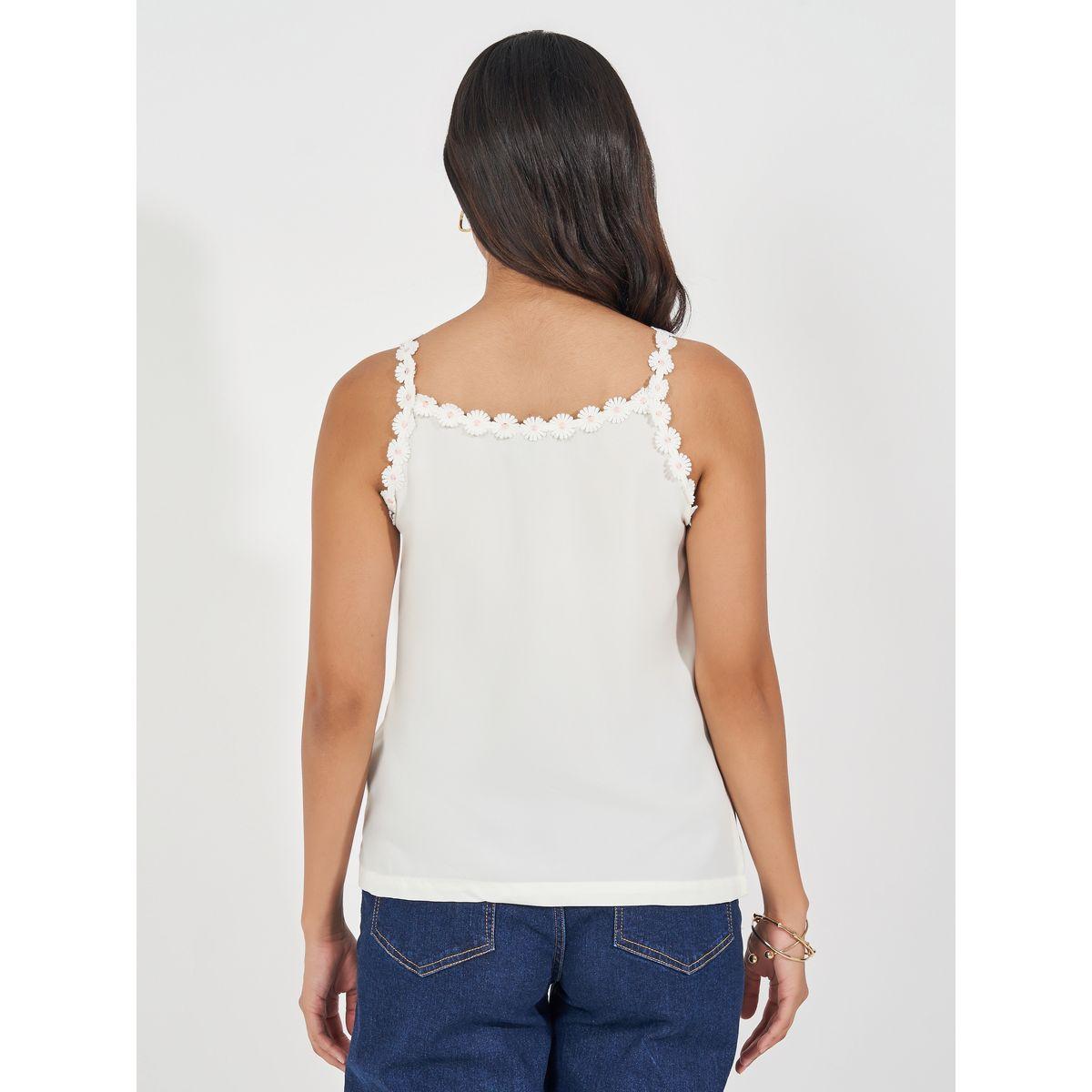 بلوزة كامي مزينة بزهور-women-clothing-tshirts-image-4