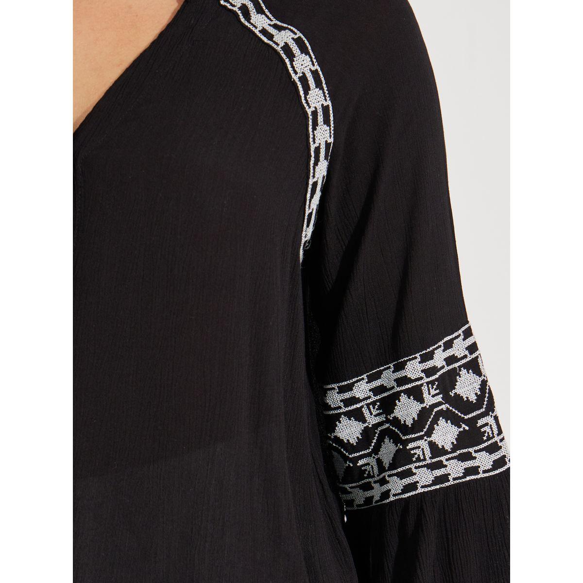 Styli Embroidered Raglan Sleeve Buttoned Top-women-clothing-shirtsandblouses-blouses-image-4