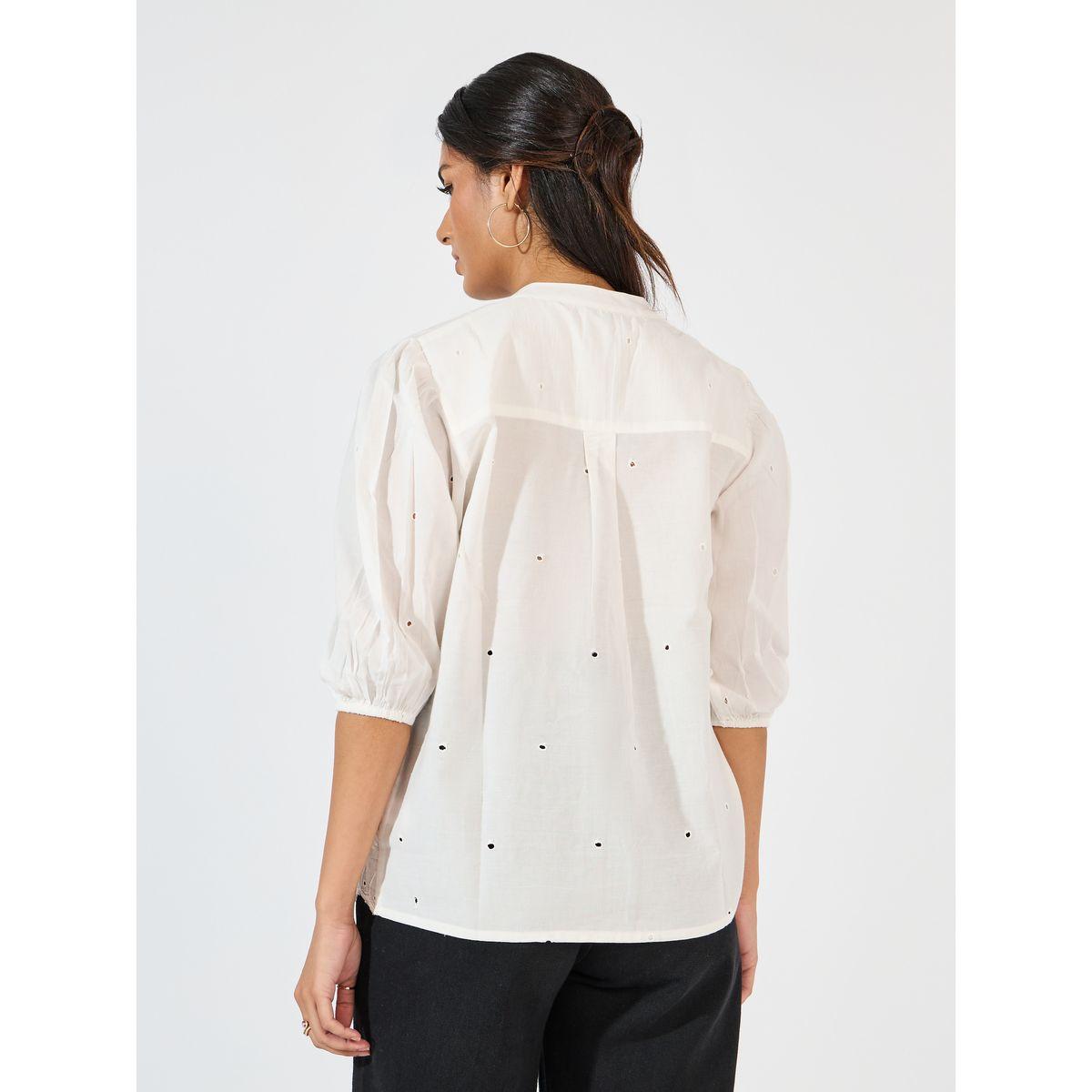 بلوزة بتفاصيل مُطرّزة وأكمام مكبلة-women-clothing-shirtsandblouses-blouses-image-4